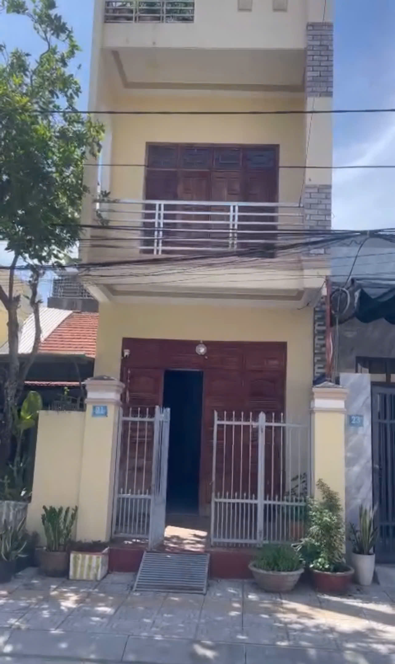 Bán nhà 3 tầng Đinh Liệt (Bàn Thạch) – 80,8m2 – 4PN, 2WC giá chỉ 2,7 tỷ